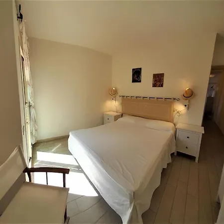 Villino Sissi-infinityholidays Costa Paradiso