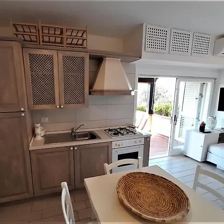 Villino Sissi-infinityholidays * Costa Paradiso